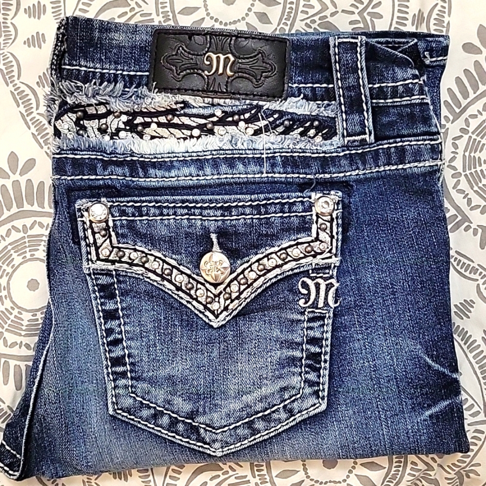 MISS ME Boot Cut Jeans. Size 28 Inseam 31"